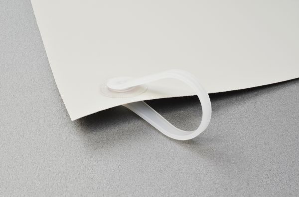 Schutzvorhang aus PVC-Strukturgewebe, B1, lichtgrau, mit Kunststoffringen