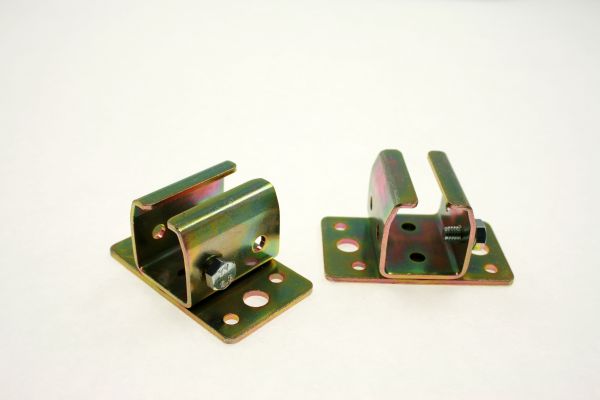 Deckenbefestigungsmuffe für Schiene (Stahlprofil C-45)